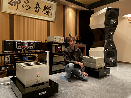Ultra High End Speakers and Cables